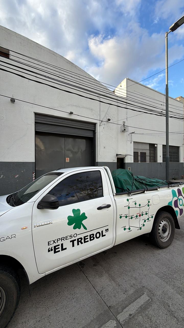 Camioneta actual de Expreso El Trébol